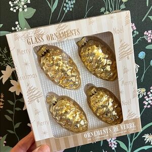 VINTAGE Pine Cone glass ornaments, gold 4 piece Y2K Christmas 2000 GORGEOUS